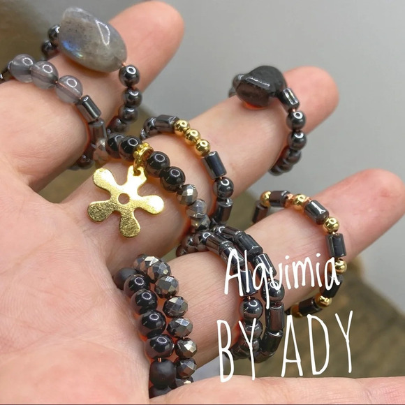 Fall Goth vibes Hematite and Labradorite beaded gem ring/handmade bohemian - Picture 4 of 7
